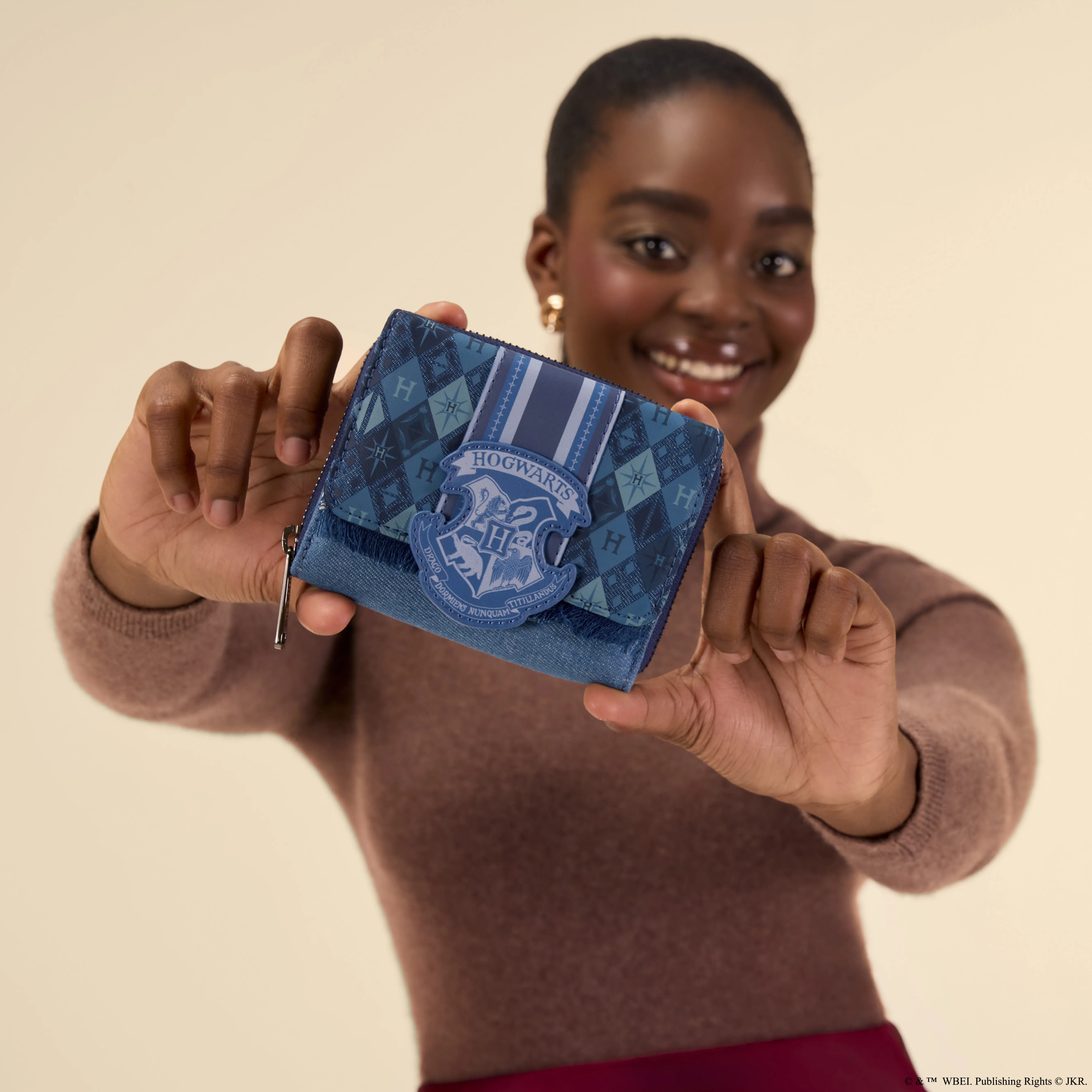 Harry Potter Hogwarts Denim Tri-fold Wallet - Image 2